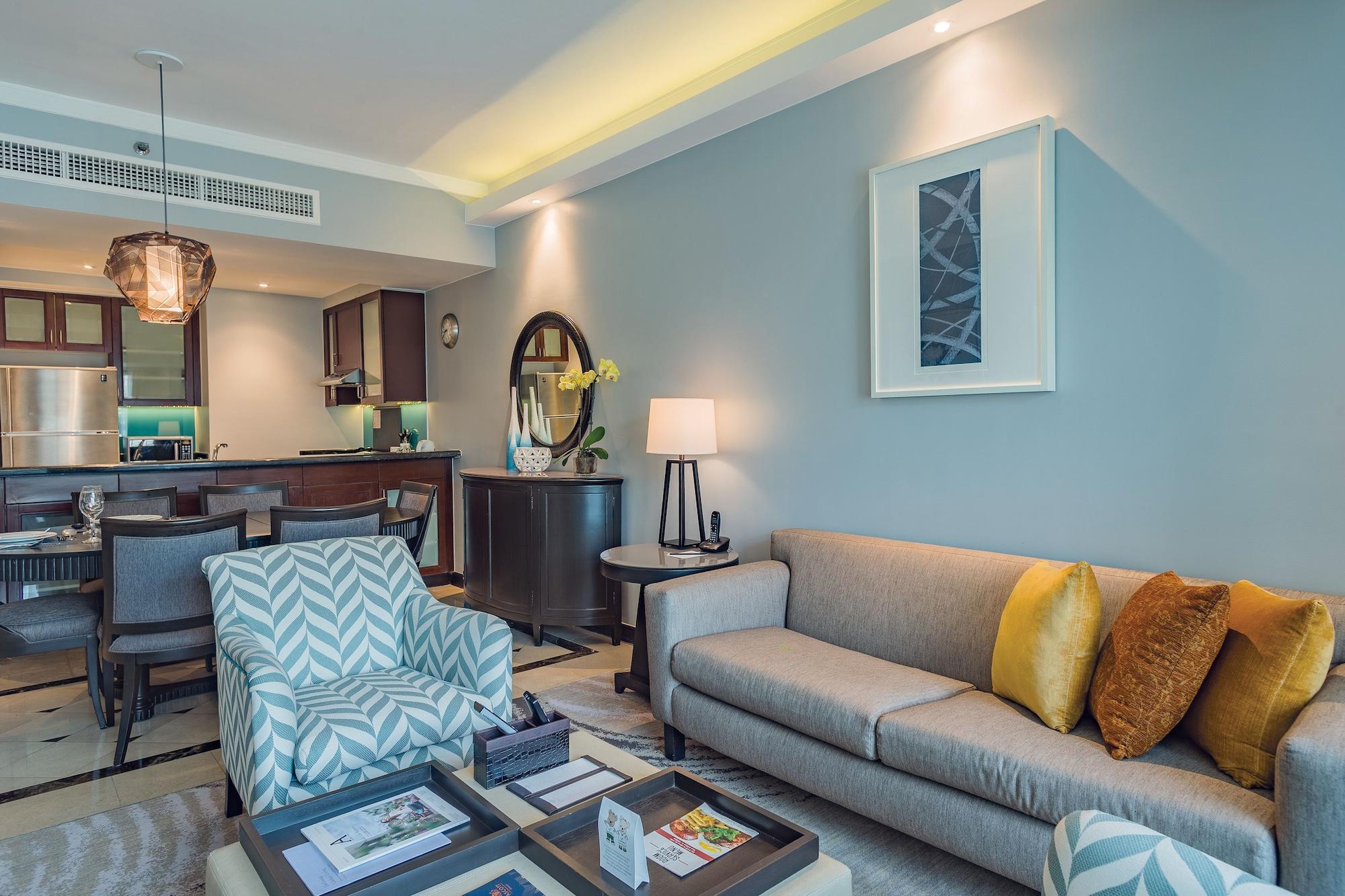 Отель Ascott Makati Макати Экстерьер фото