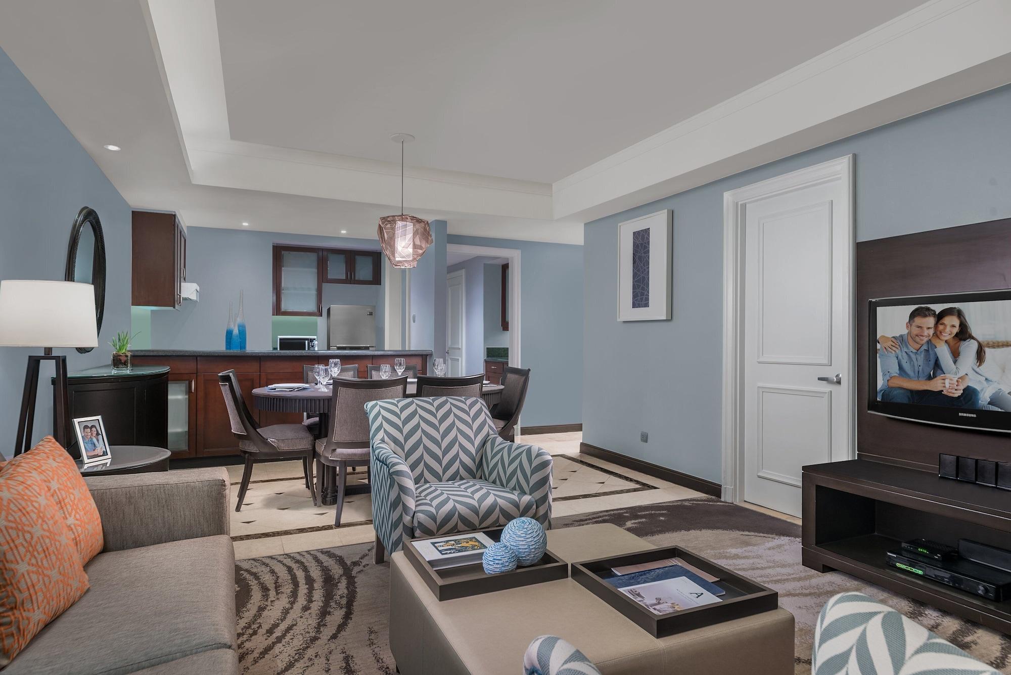 Отель Ascott Makati Макати Экстерьер фото