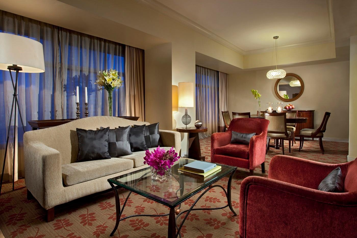 Отель Ascott Makati Макати Экстерьер фото